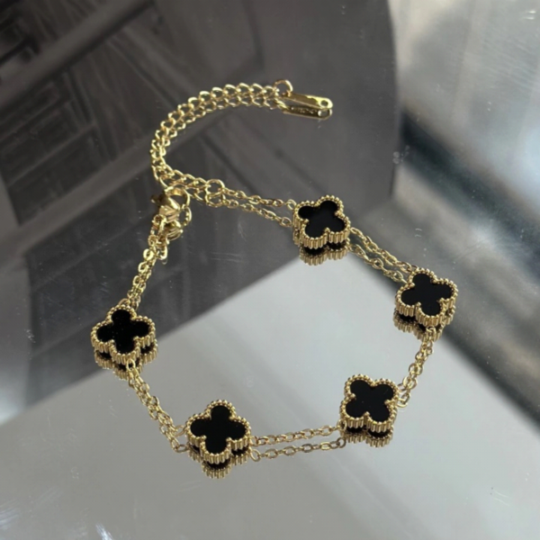 Pulseira Trevo Esmaltada
